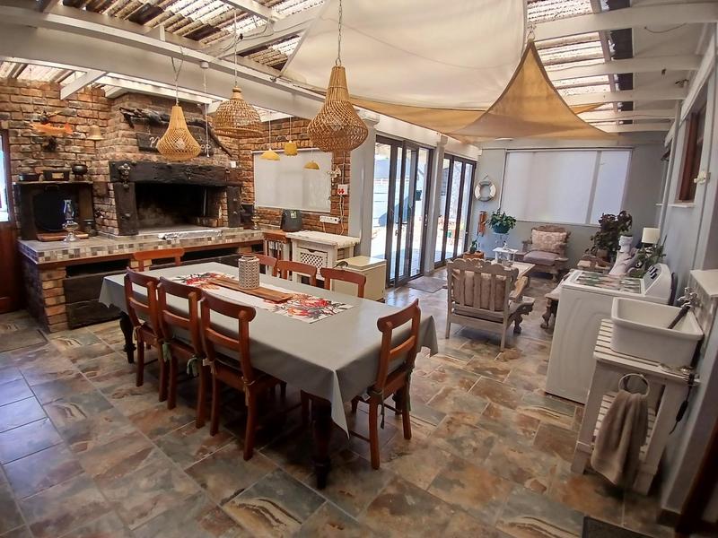 4 Bedroom Property for Sale in Stilbaai Wes Western Cape